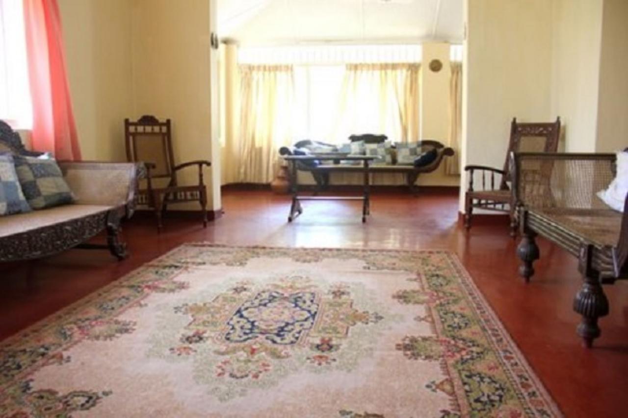 Charming Homestay By The Beach Дехивала-Маунт-Лавиния Экстерьер фото